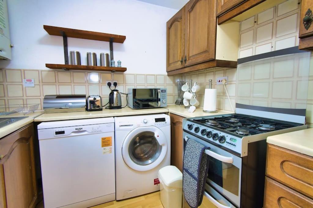 Two Bed House Near Kings Cross Apartment London Bagian luar foto